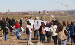 Kırklar Dağı’ndan Rojava’ya uçurtma mesajı: “Sınırları aşan özgürlük”
