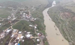 Diyarbakır’da sağanak sonrası dere taştı: Taşkın nedeniyle yol kapandı
