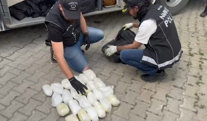 Bitlis’te yolcu otobüsünde 13 kilo metamfetamin ele geçirildi