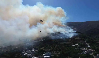 Hatay’daki orman yangını havadan görüntülendi