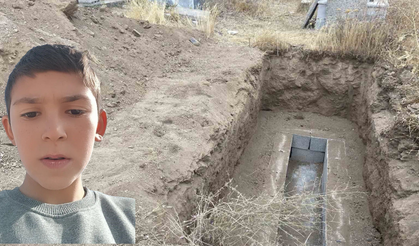 Bitlis’te tarlada feci kaza: Çocuk Traktörün altında kaldı