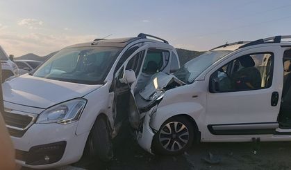 Bingöl’de trafik kazası: 11 yaralı