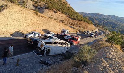Adıyaman’da işçi servisi devrildi: Çok sayıda yaralı var