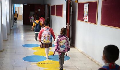 Uyarı yapıldı; okullar 1 gün kapatıldı