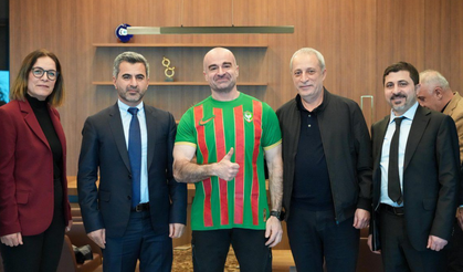 Amedspor, Süleymaniye’de KYB Başkanı ile görüştü