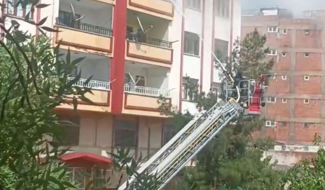 Diyarbakır'da bir evde korkutan yangın