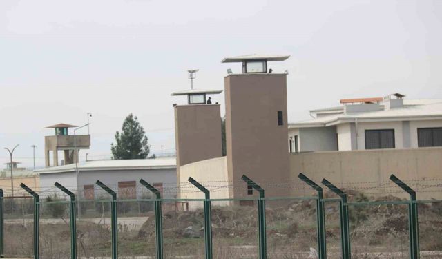 Diyarbakır'da cezaevinde  115 hükümlü ve personel hastanelik oldu