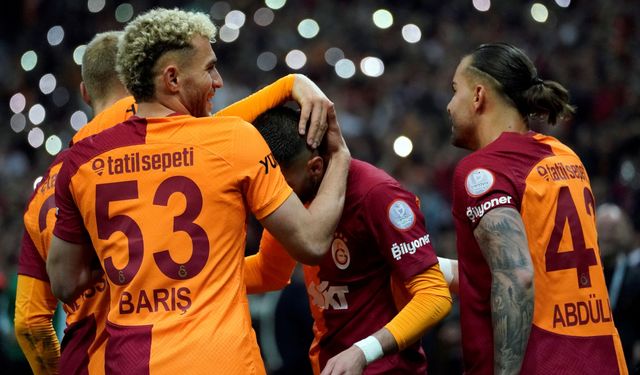 Lider Galatasaray'dan Sivasspor'a gol yağmuru