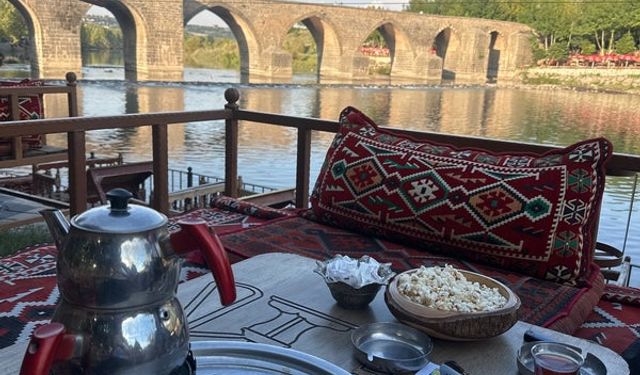 On gözlü ‘deki fahiş fiyatlar turistleri Diyarbakır'a küstürdü