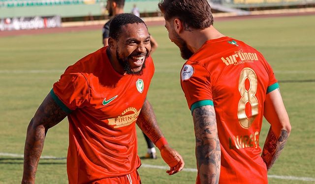 Amedspor, Assombalonga ve Lourenço ile ilk yarıyı 2-0 önde kapattı