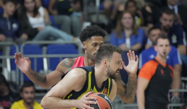 Fenerbahçe Beko, EuroLeague açılışında Olympiakos’u 82-71 yendi