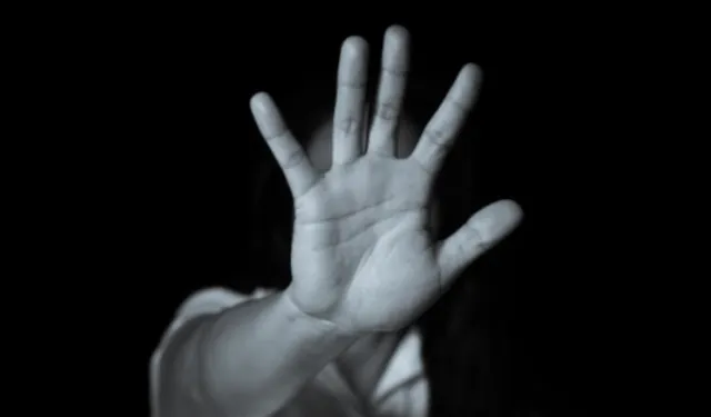 Öz kızını 8 yıl boyunca istismar eden baba tutuklandı