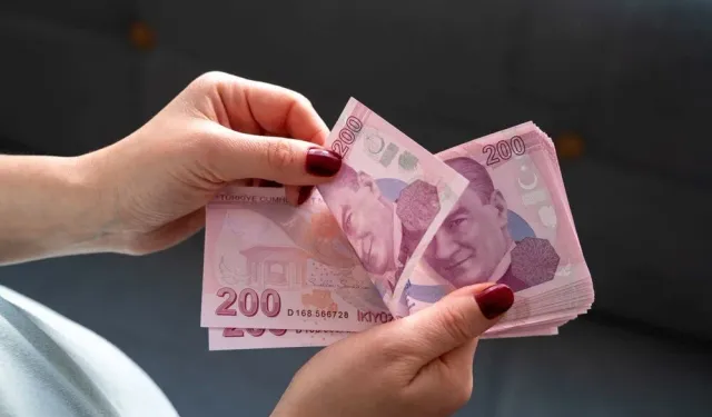 Emekli bayram ikramiyesi için yeni kanun teklifi