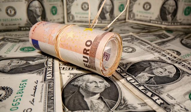 Dolar ve Euro rekor kırdı