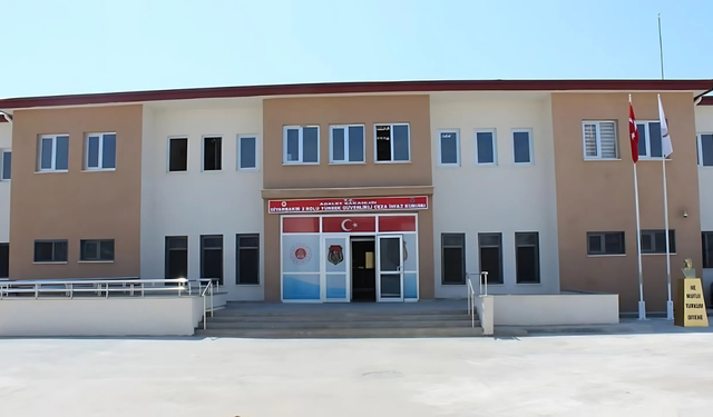 Diyarbakır cezaevinde şüpheli ölüm: Rojhat Burakmak hayatını kaybetti