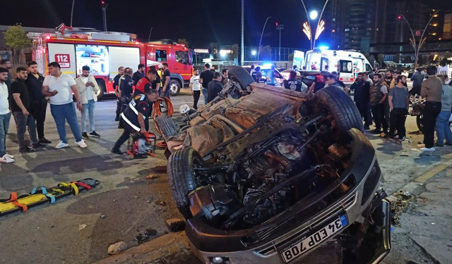 Diyarbakır yolunda zincirleme kaza: 2 kişi hayatını kaybetti