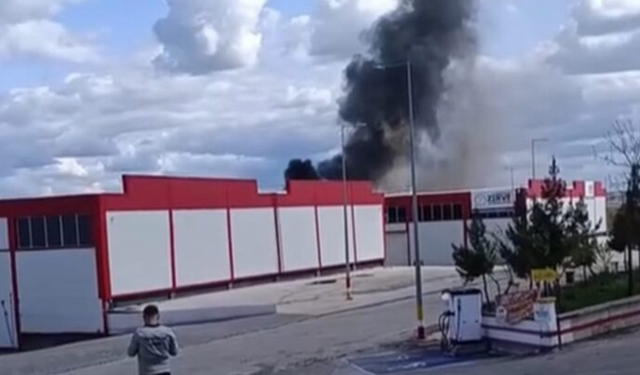 Diyarbakır Mega sanayi sitesi'nde yangın! alevler kısa sürede yayıldı