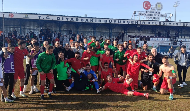 Diyarbekirspor 10 kişiyle 3 puan aldı