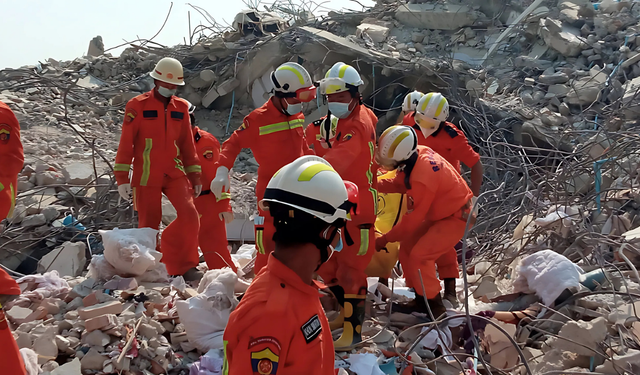 Myanmar’daki depremlerde ölü sayısı artıyor: 3 bin 471 can kaybı