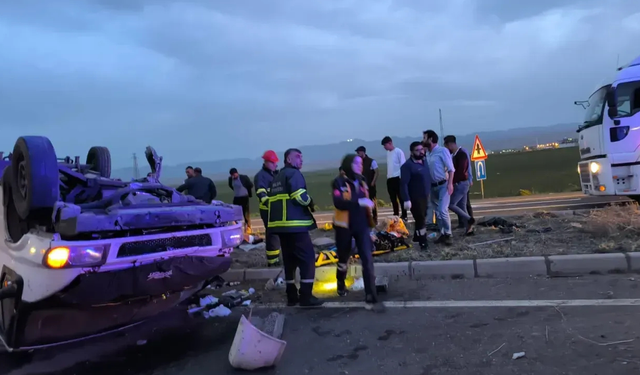 Nusaybin’de trafik kazası: 2 yaşındaki çocuk öldü, anne ve baba yaralı