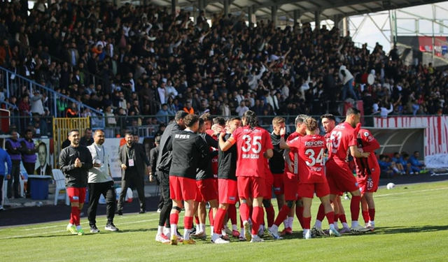 Vanspor, Bucaspor’a karşı 4 gollü galibiyet elde ederek galibiyet hasretini kırdı