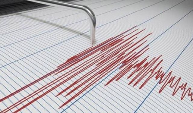 Bingöl’de gece yarısı deprem
