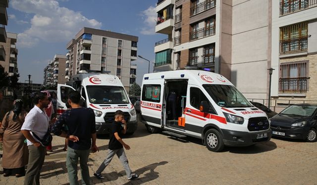 Diyarbakır’da yangın: 8 kişi dumandan etkilendi