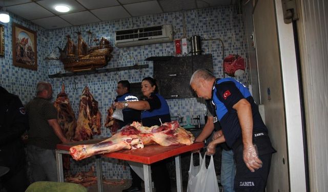 Şanlıurfa’da 1 ton bozuk et ele geçirildi