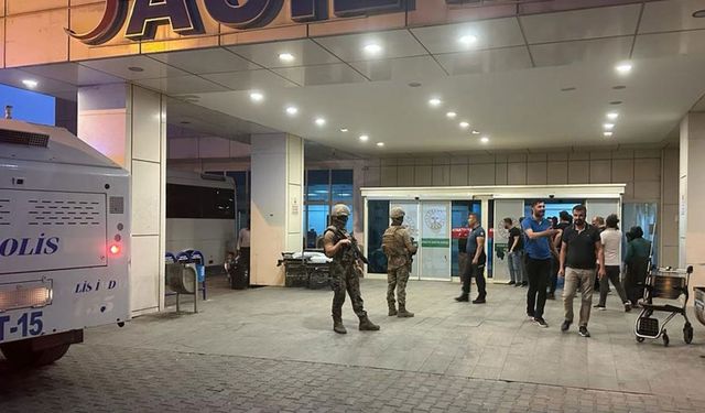 Silahların çekildiği kavgada 1 kişi öldü, 19 kişi yaralandı