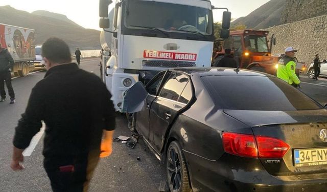 Van-Hakkari yolundaki kazada ölü sayısı 3’e yükseldi