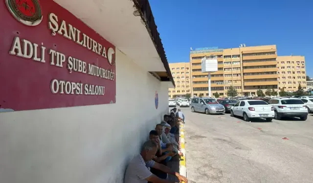 Komşular arasında bıçaklı ve silahlı kavga: 1 ölü