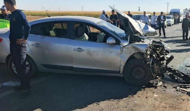 Mardin'de iki otomobil çarpıştı: 6 yaralı