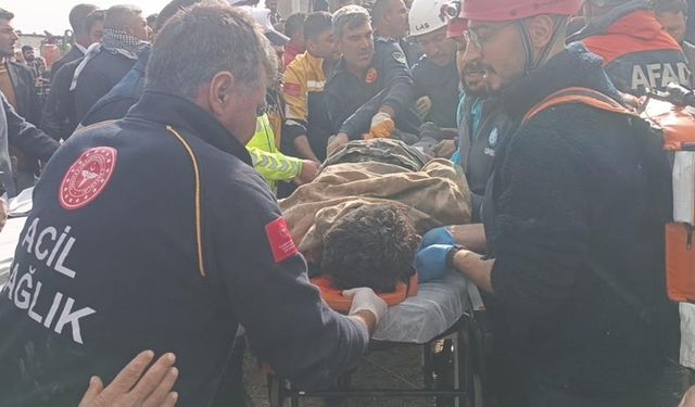 Urfa’da göçük altında kalan 16 yaşında 2 çocuk işçi öldü