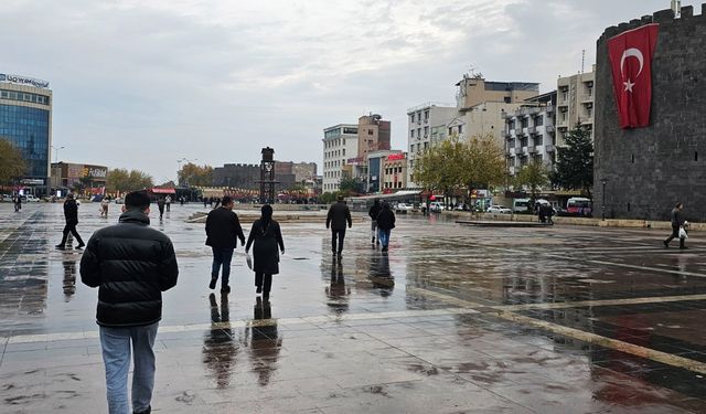 Diyarbakır kısa süreli de olsa kışa merhaba dedi