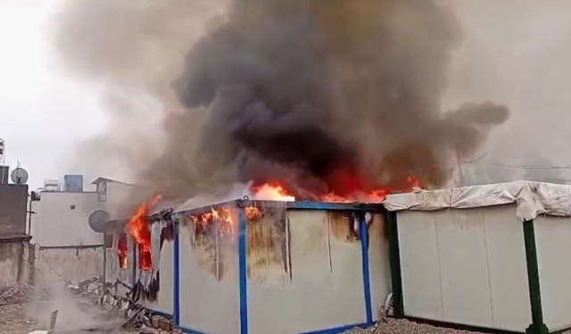 Adıyaman’da konteynerde çıkan yangın korkuttu
