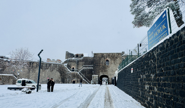 AJet’in Diyarbakır sefer iptalleri Meclis gündeminde