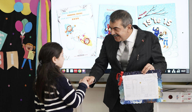 Bakan Tekin’den gelişim raporları tartışmasına yanıt