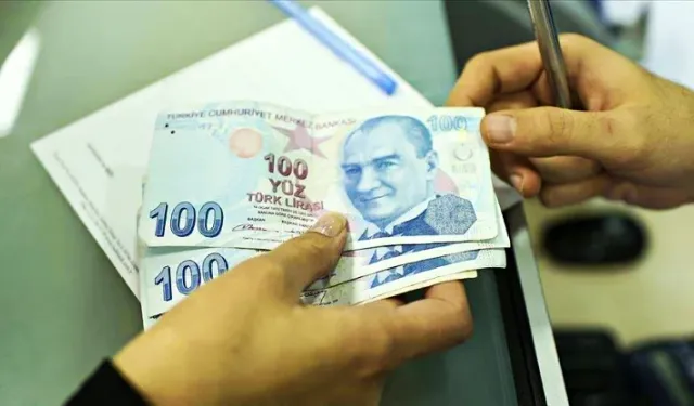 Emekli ve memur zamlarının ödeme takvimi açıklandı