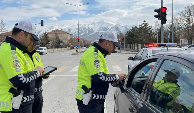 TBMM, trafik cezalarını ağırlaştıran düzenlemeleri kabul etti