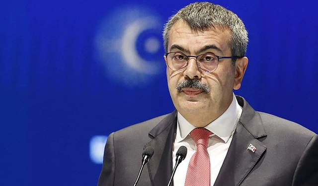Bakan Tekin’den LGS ve Ek ders ücretleri açıklaması