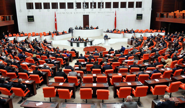 DEM Partili milletvekillerinden ‘Zazaca’ önergesi