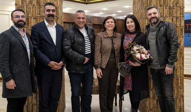 Newroz öncesi Diyarbakır'da anlamlı buluşma: Koma Agirê Jiyan'dan Eşbaşkanlara ziyaret