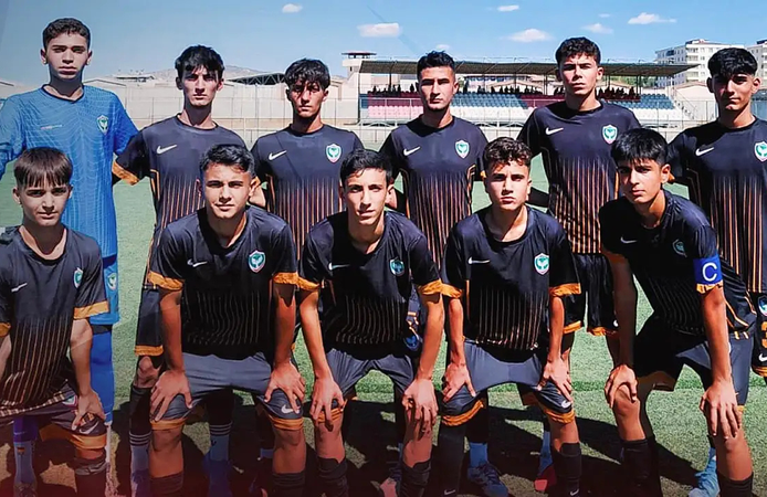 Amedspor U17 zirve mesajı verdi: 4-1’lik net galibiyet
