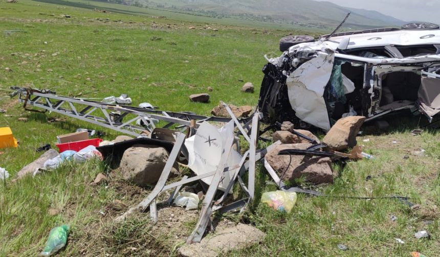 Varto-Erzurum kara yolunda feci kaza! 1 ölü, 4 yaralı