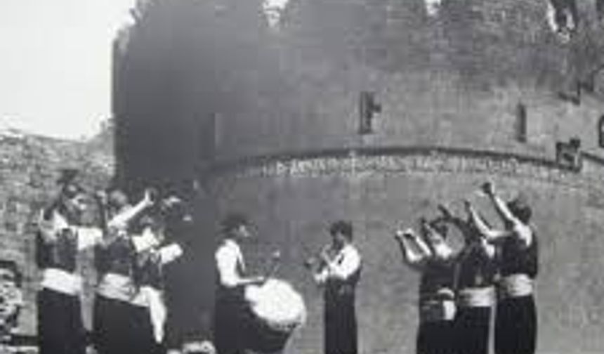 Diyarbakır'ın yöresel oyunu: Delilo