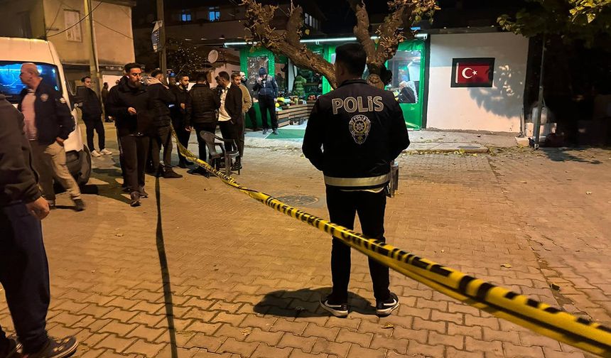 İzmir’de polise silahlı saldırı: 3 polis yaralandı, 2’sinin durumu ağır