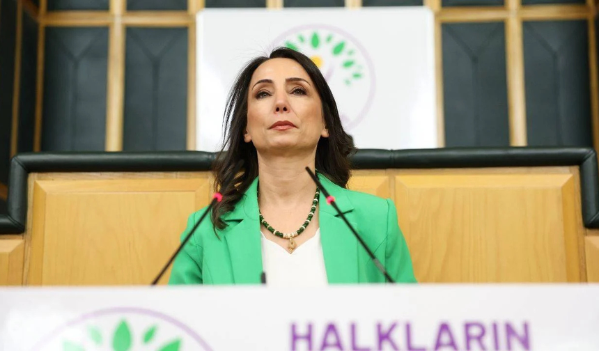 DEM Parti Eş Genel Başkanı Tülay Hatimoğulları, İktidara barış ve adalet çağrısı yaptı;