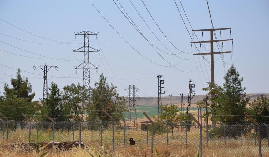Şanlıurfa’da 2 bin 600’den fazla kaçak elektrik abonesi tespit edildi
