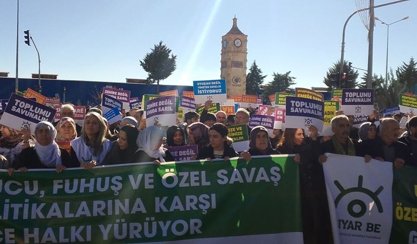 Diyarbakır’da uyuşturucuya karşı yürüyüş