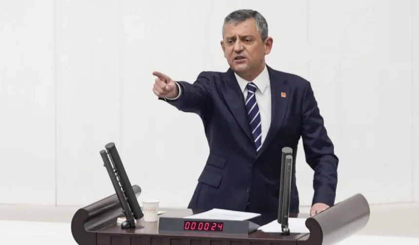 Özgür Özel: Çalışanın 12 maaşının 3'ü vergiye gidiyor